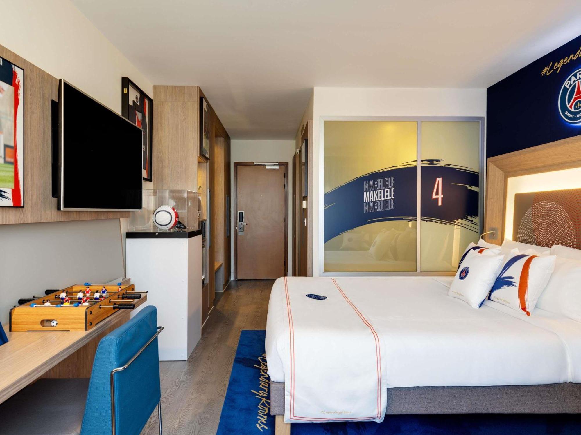Novotel London Bridge Exterior photo