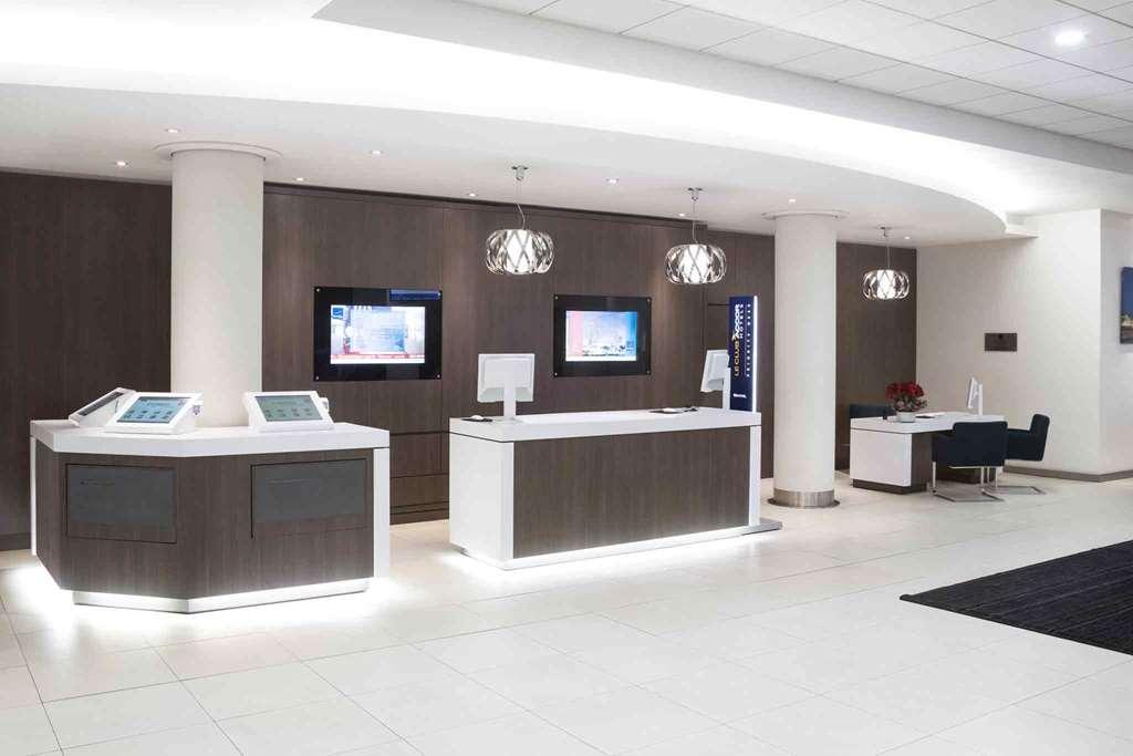 Novotel London Bridge Exterior photo